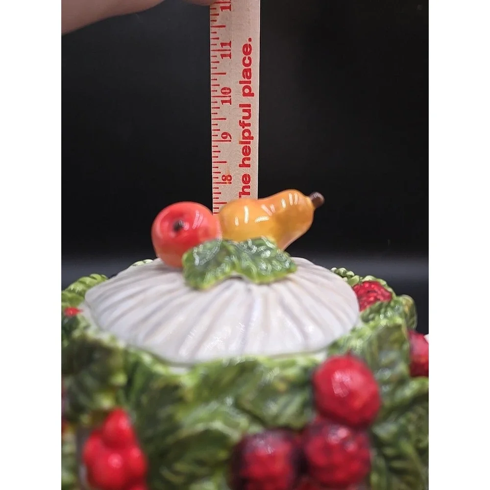 Department 56 Santa Christmas Holiday Seasonal Fruit‎ Teapot w/ box